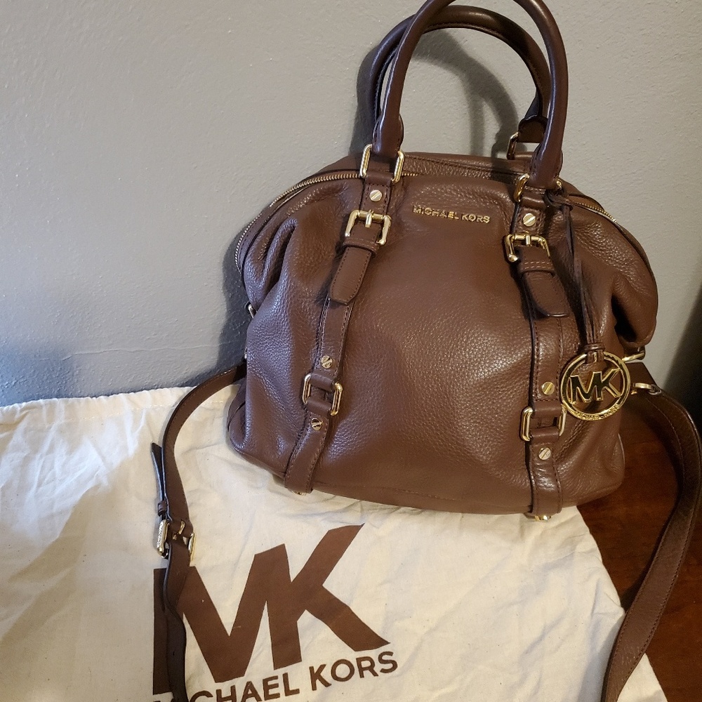SOLD LOCALLY!! Michael Kors Bedford